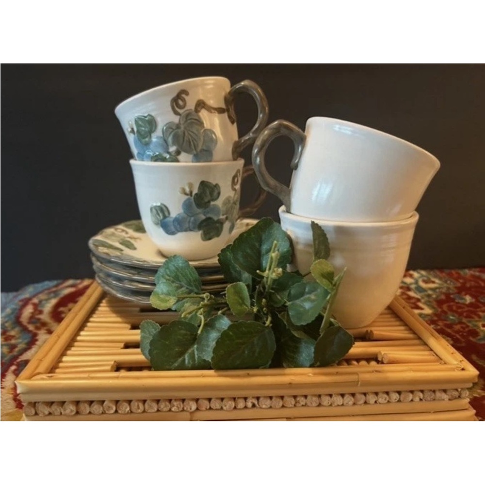 4 Vintage Poppytrail by Metlox SCULPTURED GRAPES Coffee Cups & Saucers